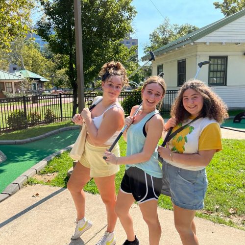 Mini-golf in Old City